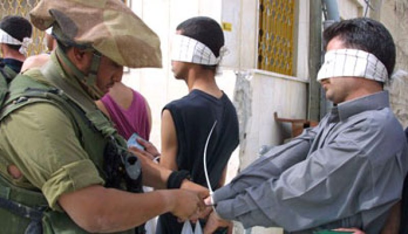 نواب فلسطينيون يطالبون مصر بالتدخل لوقف انتهاك صفقة تبادل الأسرى