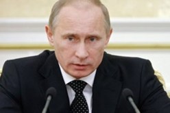 مئات الأشخاص يتظاهرون علي متن سياراتهم للمطالبة باجراء انتخابات حرة في روسيا