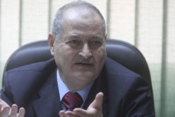 هيئة دفاع مبارك تتقدم بطلب لنقله من مستشفى طرة