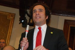 طلب إحاطة عاجل لحمزاوى حول استخدام دور العبادة فى الدعاية الانتخابية