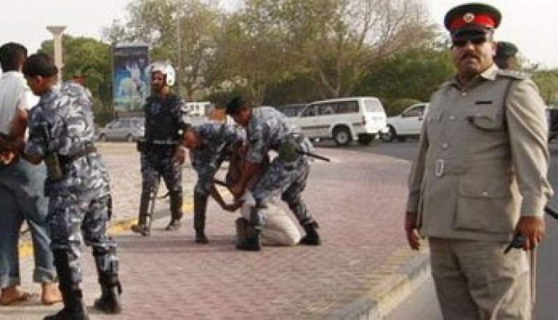 النيابة العامة البحرينية تتهم 15 شرطياً بتعذيب أطباء