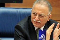 أوغلو: قمة مكة ضرورية لمواجهة التحولات التى تجتاح العالم الإسلامى