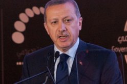 أردوغان يطالب الأتراك “فردا فردا” لدعمه بالشوارع
