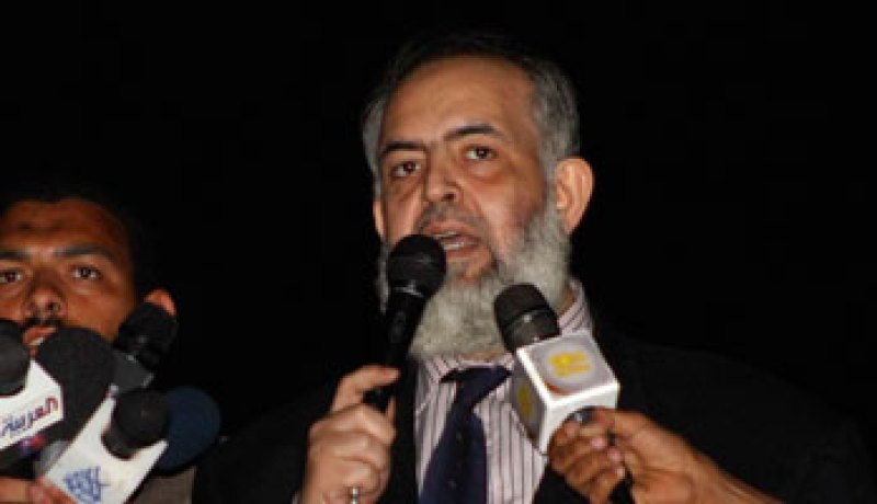 أبو إسماعيل للمصريين فى الخارج لا تنتخبوا شفيق و لا موسى