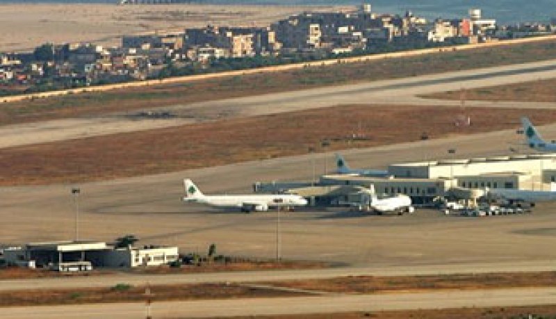 قوات الأسد تصد هجومًا للجيش الحر على مطار حلب الدولى