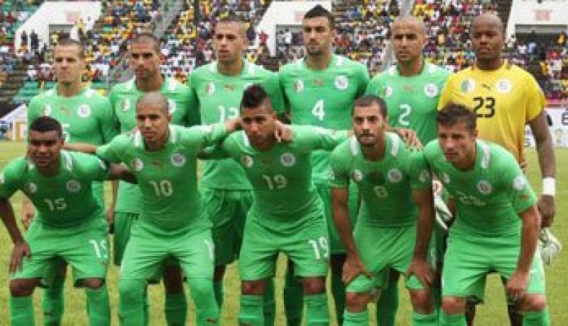 براهيمى يقود تشكيلة الجزائر أمام جنوب أفريقيا