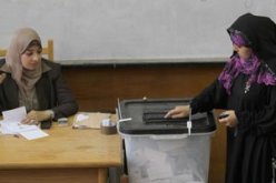 مصدر قضائى يرجح عدم قبول طعون شفيق ومرسى على اللجان الفرعية