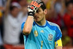 سيميوني يحرّض كاسياس على الرحيل