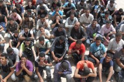 القبض على سبعة مصريين وتونسيين بتهمة تهريب البشر في بارى بإيطاليا