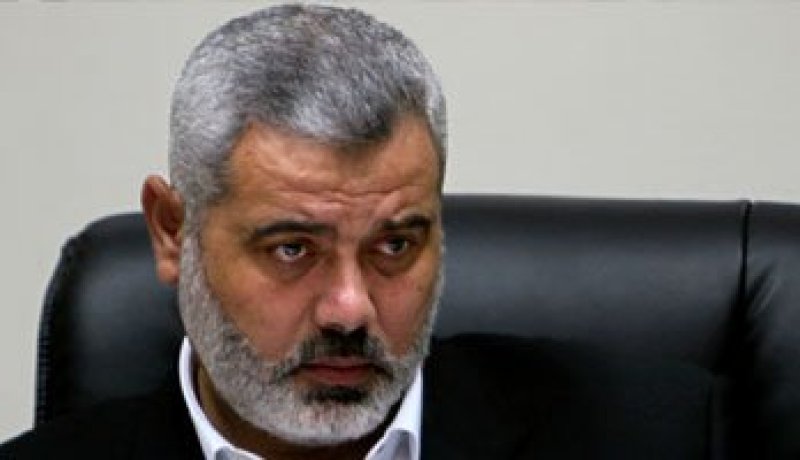 مرسى وهنية يناقشان اليوم المصالحة ورفع الحصار وإعادة إعمار غزة