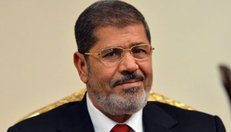 الرئيس مرسى يمتنع عن تشييع جنازة عمر سليمان ويوفد كبير الياوران
