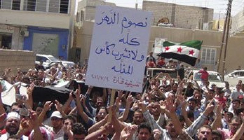 سوريون يدعون للتظاهر تحت شعار الوفاء لطرابلس الشام وأحرار لبنان