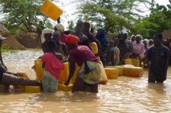 فقدان 88 شخصا وتدمير عشرات المنازل بفيضانات فى نيجيريا