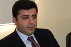 اندلاع حريق فى مبنى حزب كردى فى تركيا