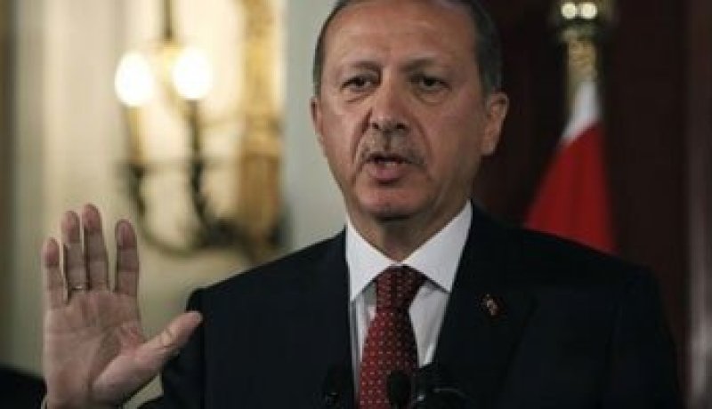 أردوغان يجرى مباحثات مع خالد مشعل