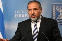 ليبرمان: عباس “بصق” علينا بالأمم المتحدة رغم مساعدتنا له