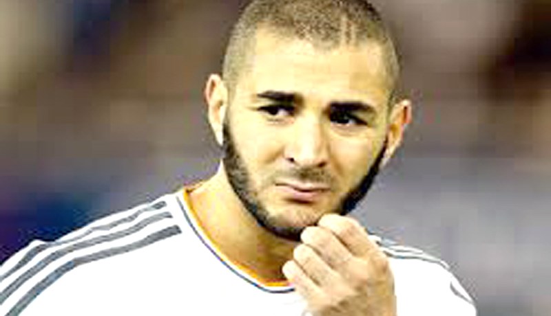 أرسنال يجهز مبلغ 65 مليون يورو لضم بن زيمة مـن ريال مدريد
