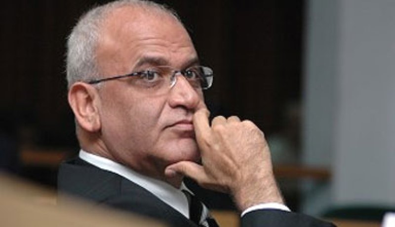 عريقات يندد بمسيرة المستوطنين في القدس المحتلة