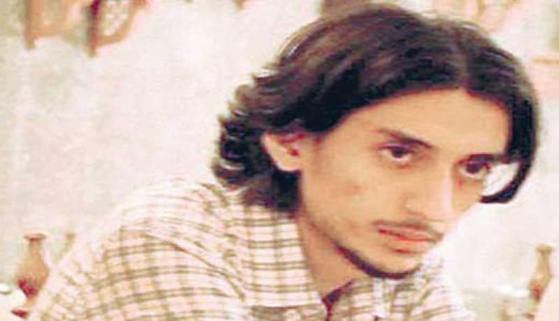 اعتقال كاتب سعودي متهم بالردة فور وصوله من ماليزيا