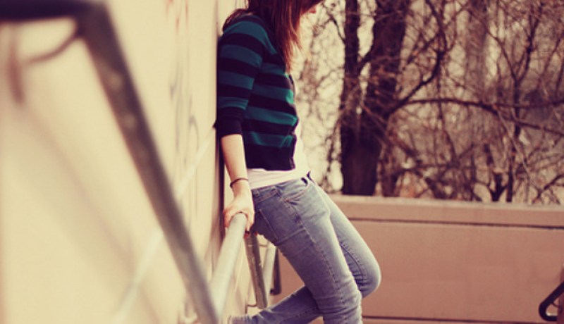 بمباركة والدتي غريب يسعى لإهدار سمعتي