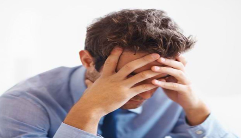 لأنهم يفضّلون ارتباطي بقريبتي فإنهم يقضون على سعادتي