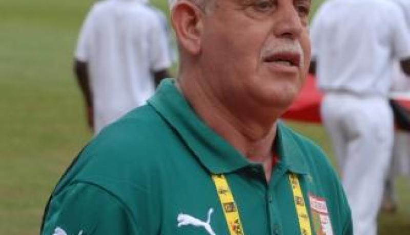 سعدان : أنا جد متفائل وقوة شخصية المنتخب الجزائري ستصنع الفارق