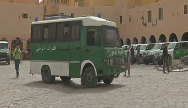 80 جريحـــا بعــد مشـــادات بين سكـــان أربعـــة أحيـــاء والـــدرك فـــي غردايـــة