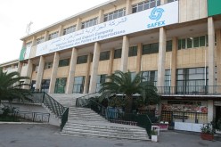 40 عاملا سابقا بالمركز التجاري العملاق في قصر المعارض يطالبون بتسوية مستحقاتهم المالية العالقة