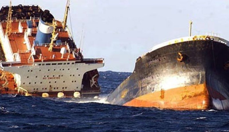 إنقاذ 3 بحارة وفقدان 8 اخرين اثر غرق سفينة في تركيا