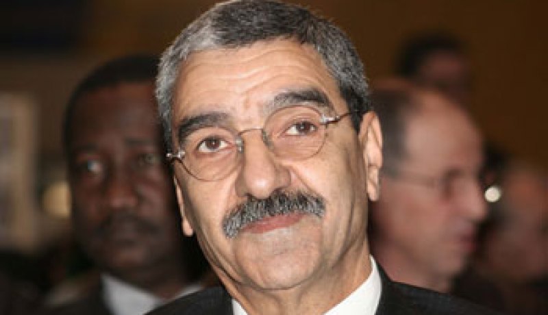 نائب الأرسيدي يواجه انتقادات و هو يتحدث عن “أفريكوم”