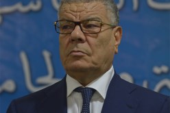 عملاء بالداخل دفعوا الصحافة الفرنسية لتشويه بوتفليقة