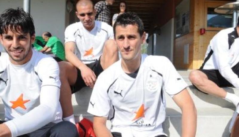 رفيق صايفي ''سعدان استشار مغني قبل الإعلان عن غيابه وما يروج مجرد إشاعات''