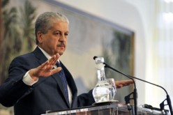 سلال يؤكد أن الحكومة ستبقي على مشاريع المخطط الخماسي 2015- 2019