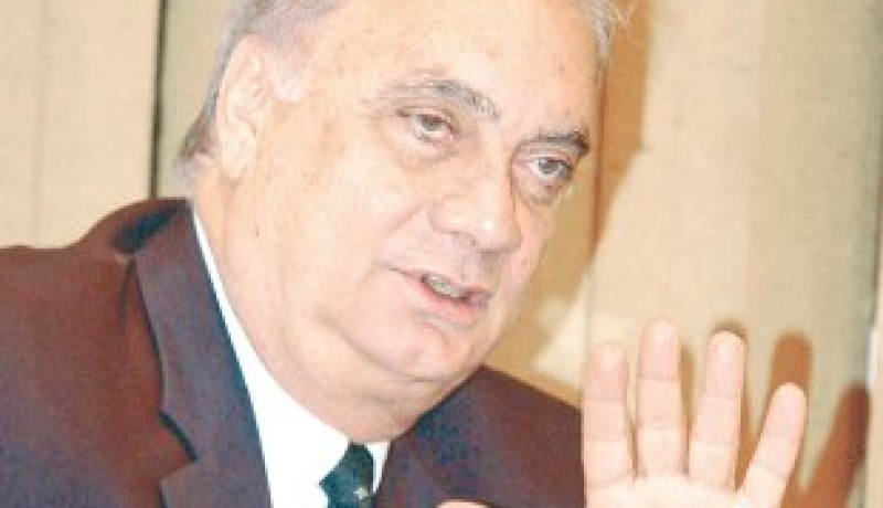 “فوازير زاهر” بالمحكمة الدولية