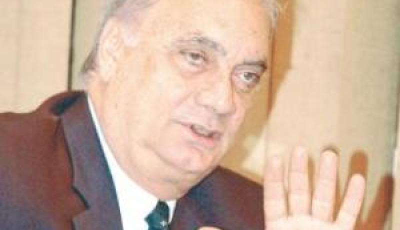 زاهــــــر كـــــنت أنوي الإعتذار للجزائر ومتمسك بأن العقوبات علينا كانت جيدة