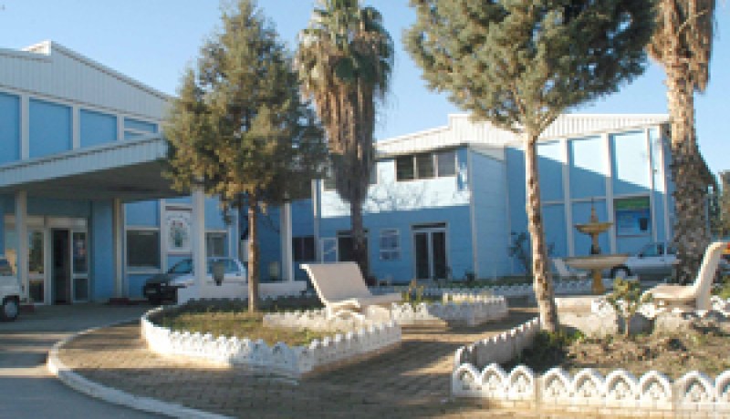 بعد استثنائهم من الدورة التكوينية التي خصصتها الوزارة…نقابة شبه الطبي بغليزان تطالب بالتحقيق في برنامج التكوين بالخارج