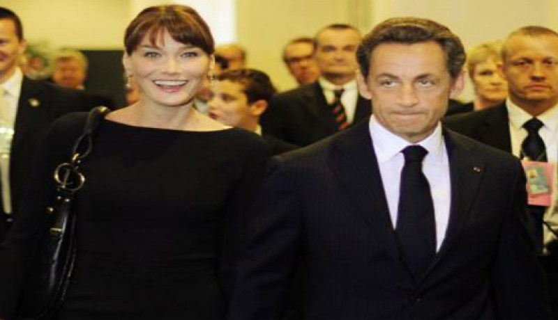 زوجة ساركوزي‮ ‬في‮ ‬المستشفى لوضع مولودها