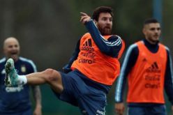 ميسي يقود “راقصي” التانغو أمام أوروغواي