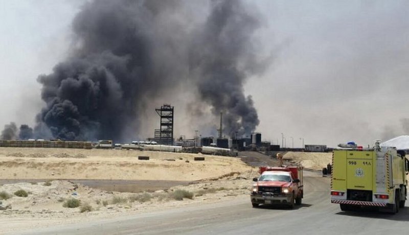 مقتل 12 شخصا في حريق بمصنع شركة بتروكيماويات في مدينة الجبيل بالسعودية