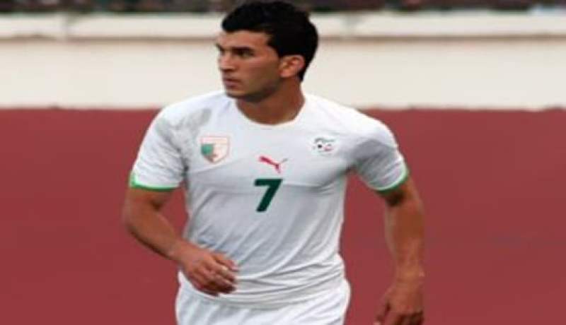 جماهير مولودية الجزائر تهاجم سعيود و تطالب برحيله