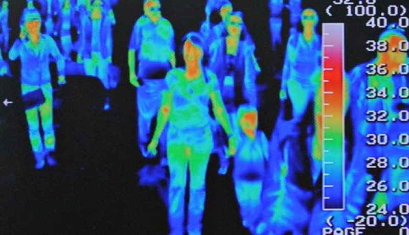 ايطاليا تعتزم استخدام ماسحات الجسم الضوئية على المسافرين نحو الولايات المتحدة