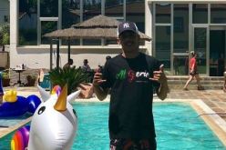 لاعب إشبيلية يقرر تمثيل الخضر ويستخرج جنسيته الجزائرية