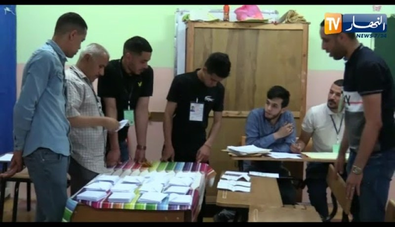 البيض: بداية فتح صناديق الإنتخابات وفرز الأصوات