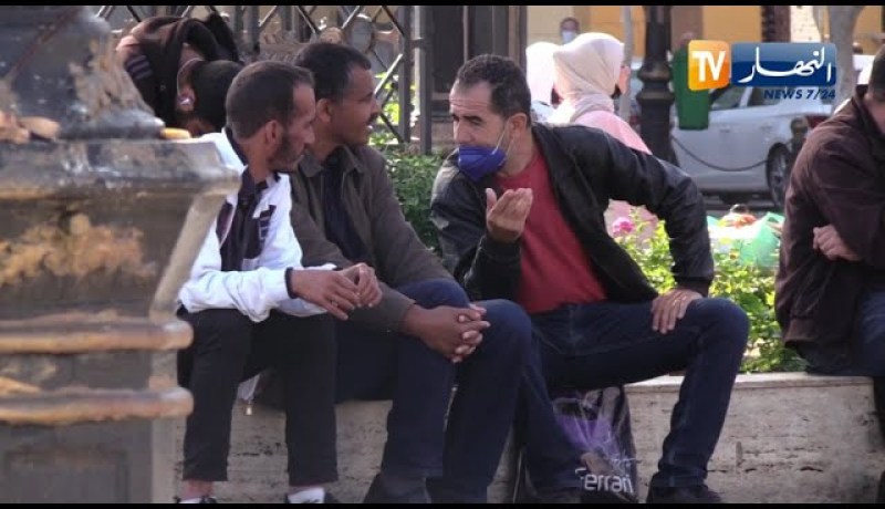 بسبب إستهتار البعض..  لا إرتداء للكمامة ولا تباعد إجتماعي   العودة إلى نقطة الصفر