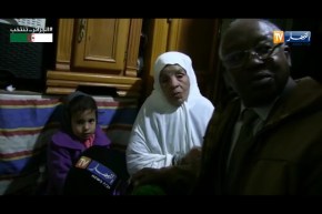 والي المسيلة يقدم إعانة لوالدة سامي دحماني..”سنتكفل به إجتماعيا ,و سنرافقه خلال رحلة العلاج”