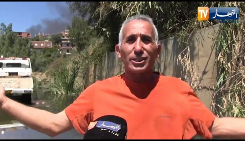 سكيكدة: المياه القذرة تشل حركة بالطريق السياحي المؤدي إلى أحد أكبر الشواطىء