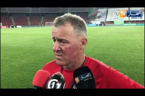 بيتر باتلر: ملعب وهران جميل جدا والإستقبال كان حارا وممتاز كما كنت أتوقع