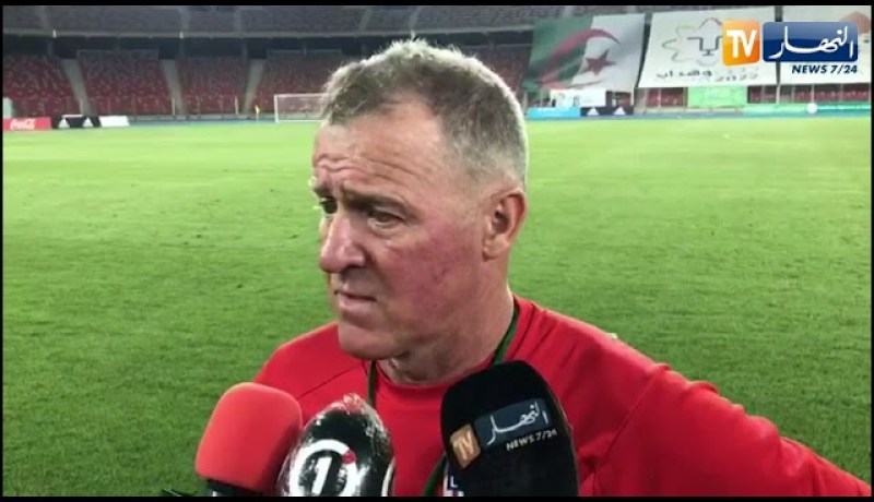 بيتر باتلر: ملعب وهران جميل جدا والإستقبال كان حارا وممتاز كما كنت أتوقع