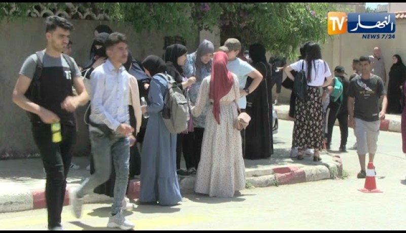 إتصالات الجزائر: تقييد الولوج إلى بعض الشبكات لمدة زمنية أثناء إمتحان البكالوريا