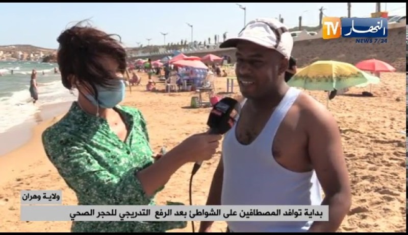 من شاطئ بومو بوهران .. مواطنون يتوافدون على الشواطئ بعد الرفع التدريجي للحجر الصحي